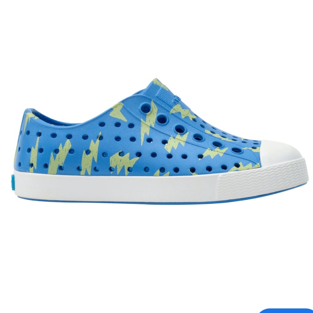 Native Kids Water Shoe in Bright Blue with Yellow Lightning